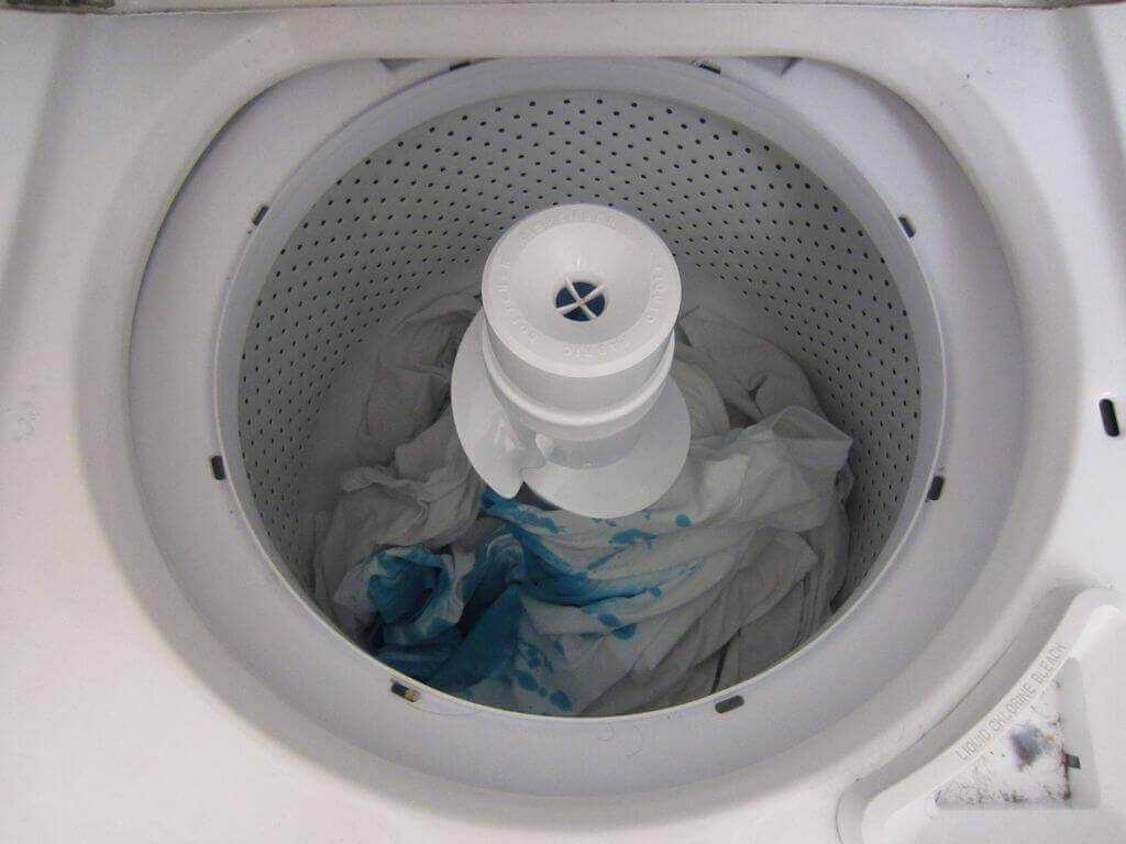 Активаторная стиральная машина с отжимом: что это за тип стиралок?