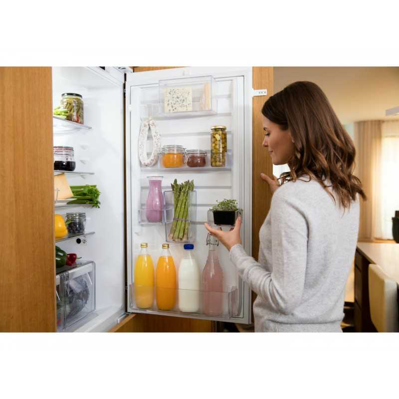 Холодильник пищит: при закрытой двери, почему, что делать, после разморозки, bosch, atlant, lg, liebherr, бирюса, electrolux
