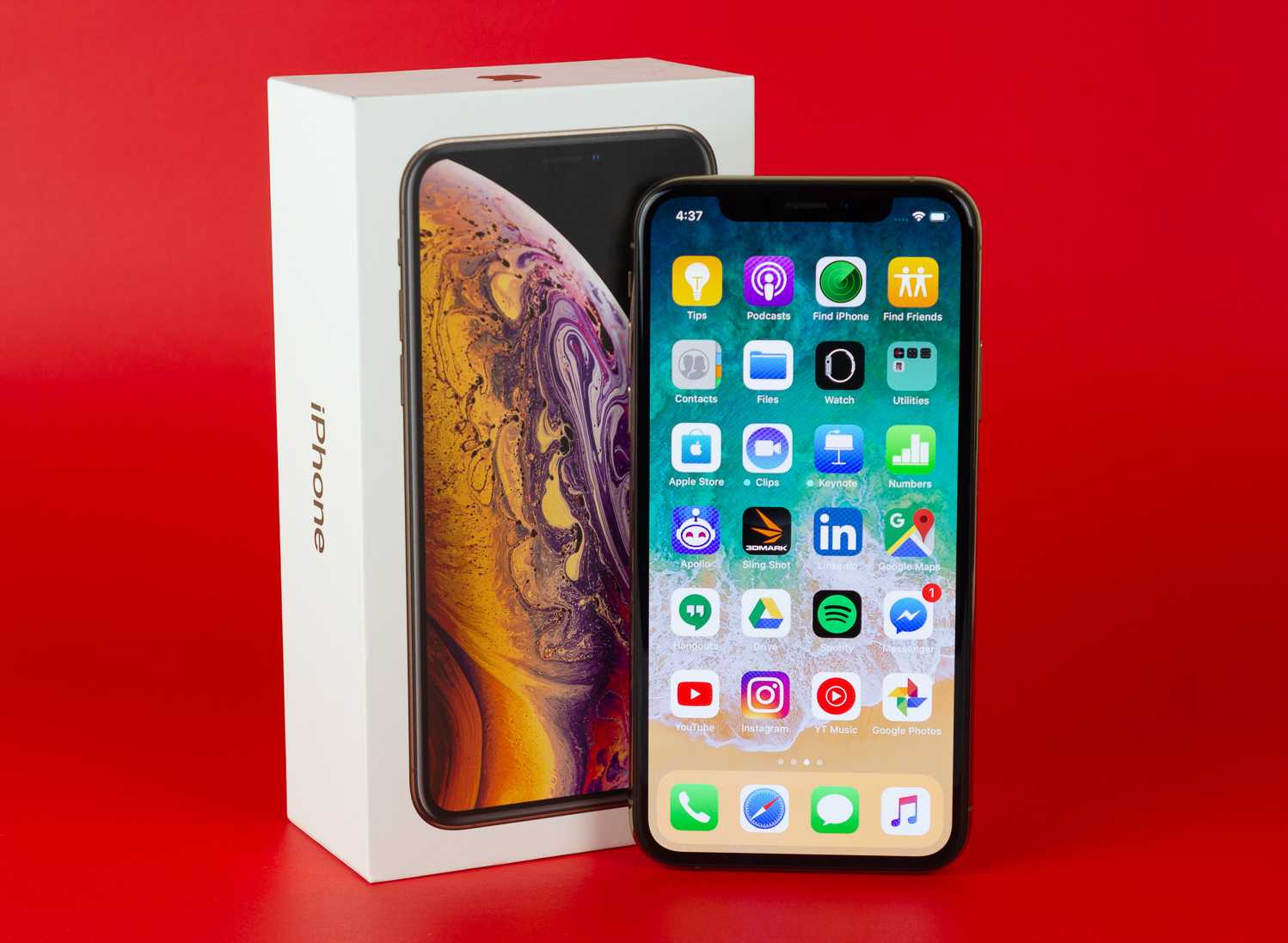 Лучший apple iphone. Apple iphone XS. Айфон 10 XS. Айфон ХС (2018). Apple XS Max.